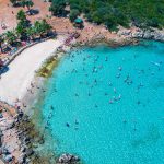 Пляж Клеопатры в Мармарисе: легендарный песок, бирюзовое море и древний город на острове Седир