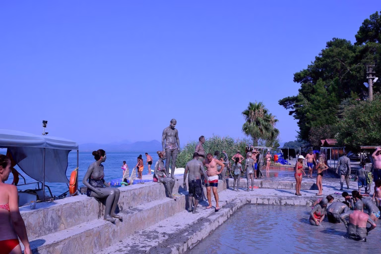 Turtle Beach Tour with Lake and Mud Baths from Marmaris