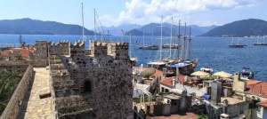 Marmaris Castle and Old Town: A Local’s Walking Guide