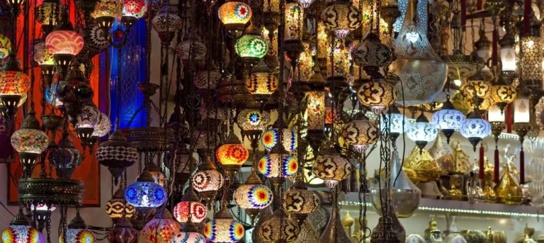 Marmaris Grand Bazaar and Thursday Market: A Local’s Shopping Guide